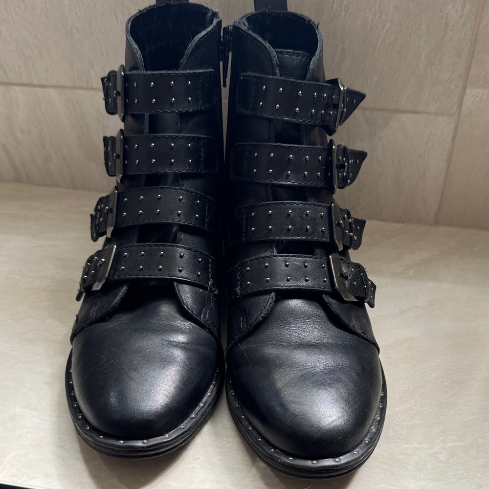 Steve Madden  Black Leather Studded Combat Boots - Picture 3 of 8